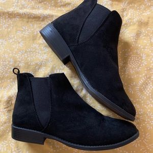 Black Booties